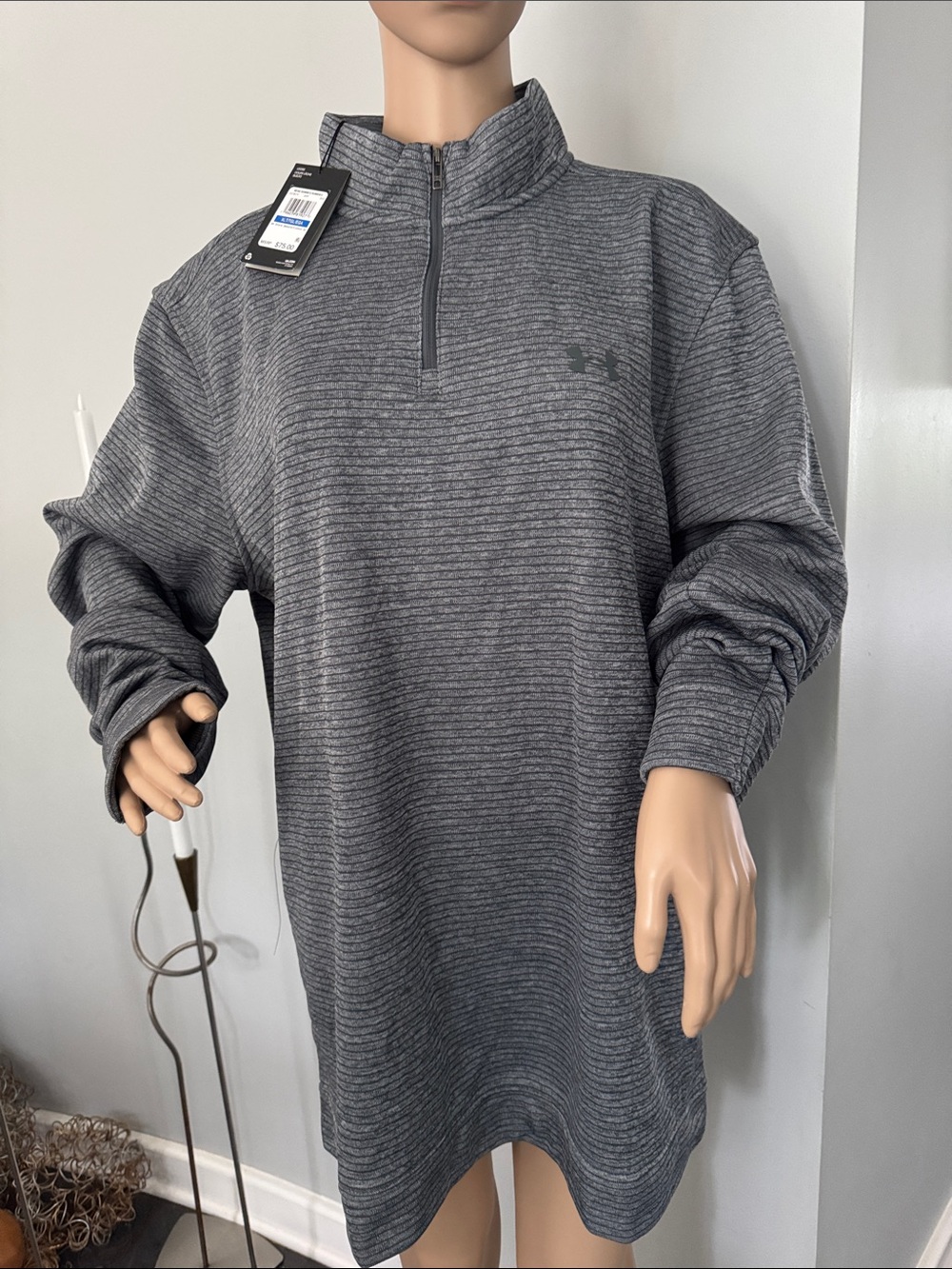 Under Armour Men's Charcoal Gray Quarter-Zip Pullover NWT